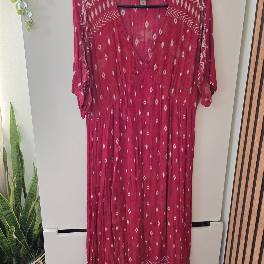 Knox Rose Burgundy Geometric Midi Dress